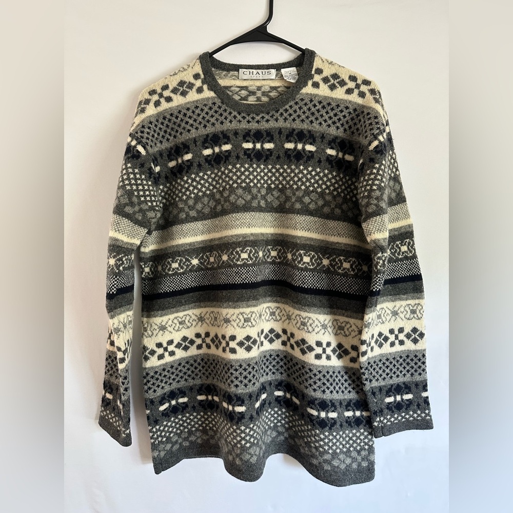 VTG Women's Chaus Sport Crew Neck LambsWool Sweater Size M